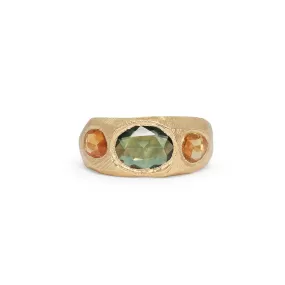 18K Three Stone Ring in Dark Green and Yellow Sapphire